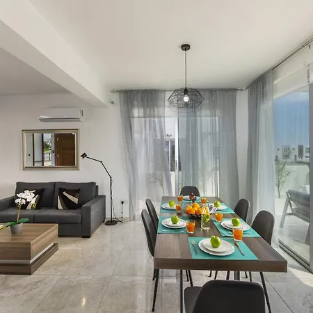 The Secret To Enjoying Your 5 Star With Sea Views, Protaras 1505 Paralimni